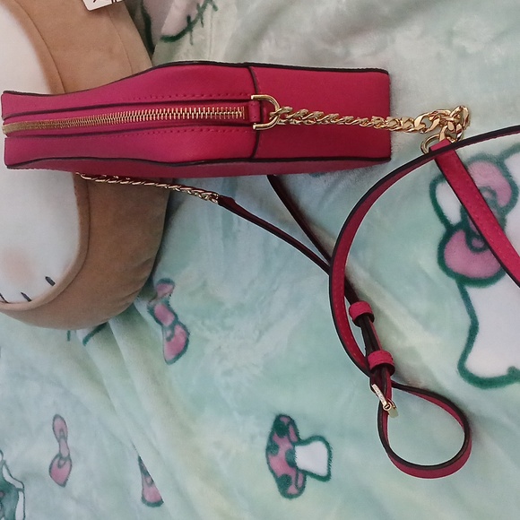 Authentic Michael Kors  Jet Set Crossbody Bag - Picture 5 of 7